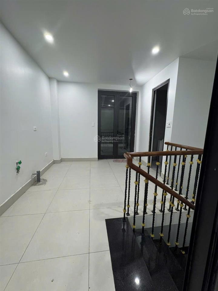 Giá thuê cực sốc chỉ 10 triệu/tháng (mức giá tốt nhất khu vực hiện tại).