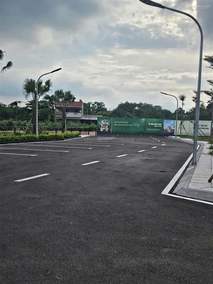 Đất hoà lạc  100m2, lô góc view hồ  sẵn sổ chính chủ  công chứng trong ngày chỉ hơn 30 triệu 1m