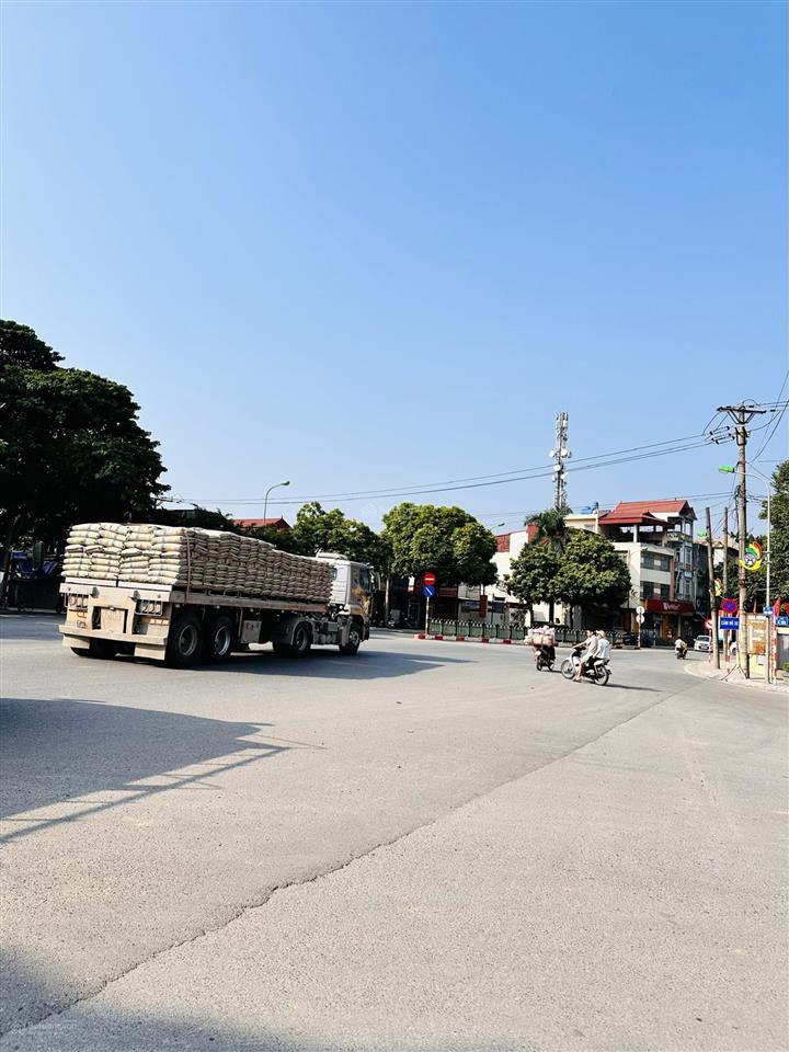Ngộp bank chủ bán gấp đất tân xã, xây ccmn phòng trọ luôn 100m2 full thổ cư, chỉ 1km là đến đhqghn