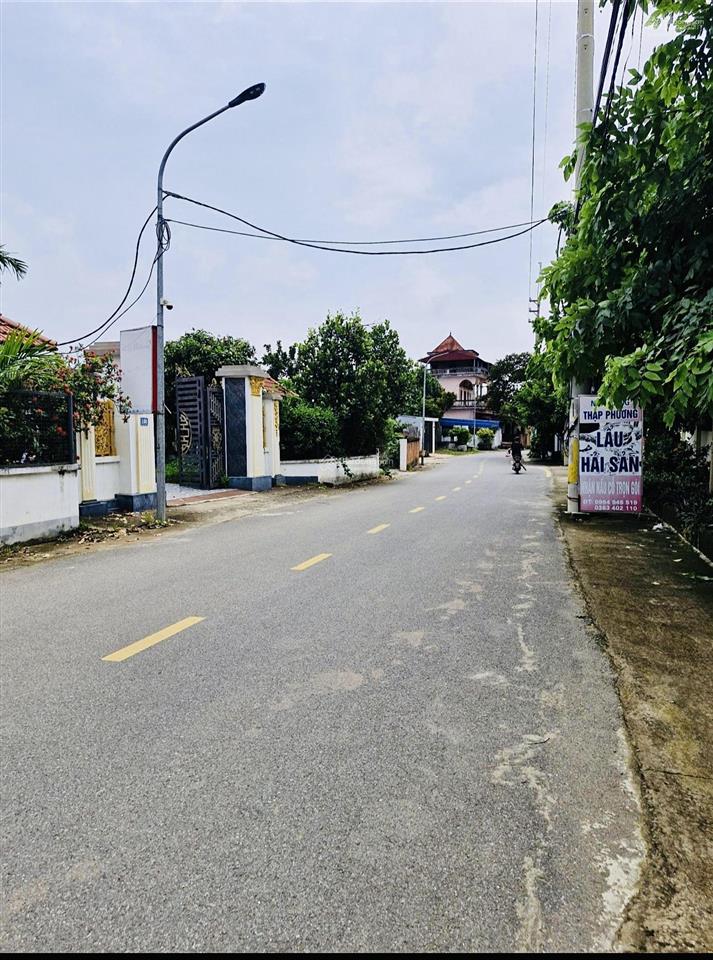 Chủ giảm sốc mảnh 100m2 full thổ cư còn 1,950 tỷ tại phú cát hoà lạc sát ql21a chỉ 5 phút đến đhqhn