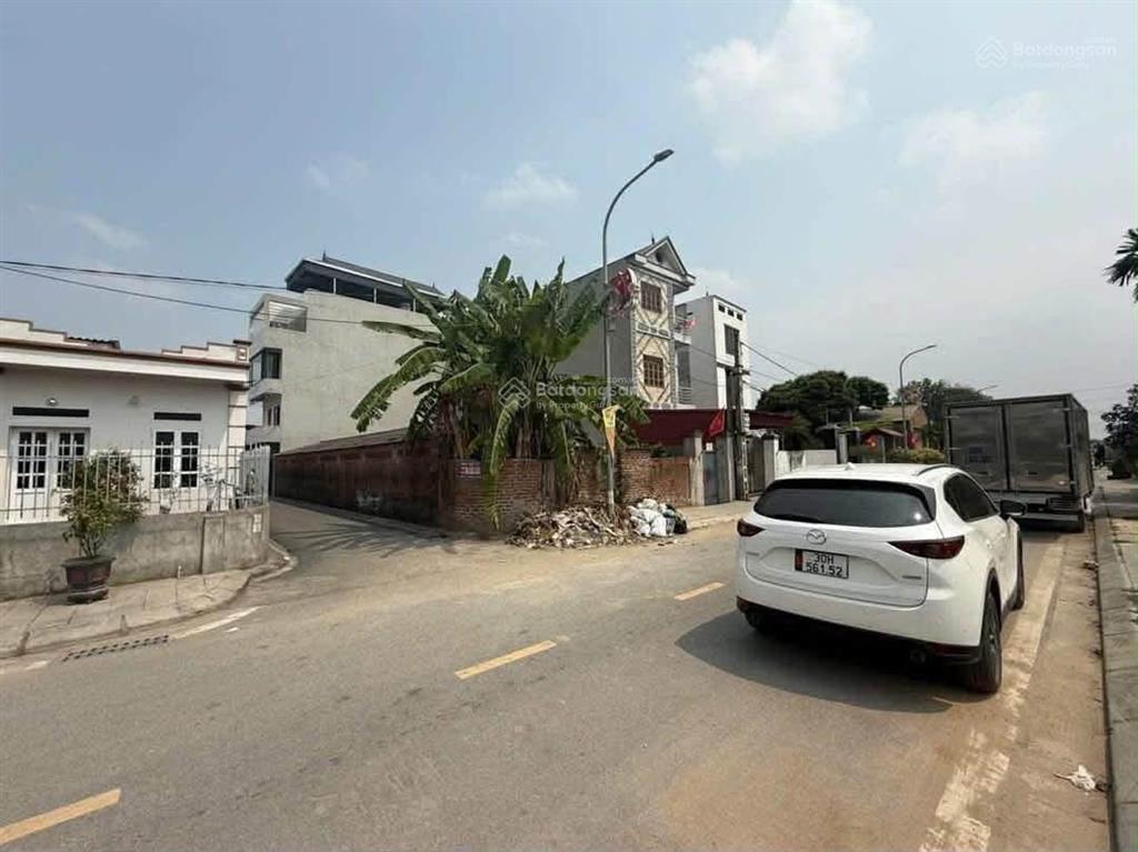 Đất đẹp đường nhạn  thư lâm. đường nhựa. ô tô giá tốt