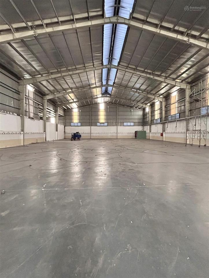 Cho thuê xưởng 1300m² (65 triệu / tháng) đức hòa  long an