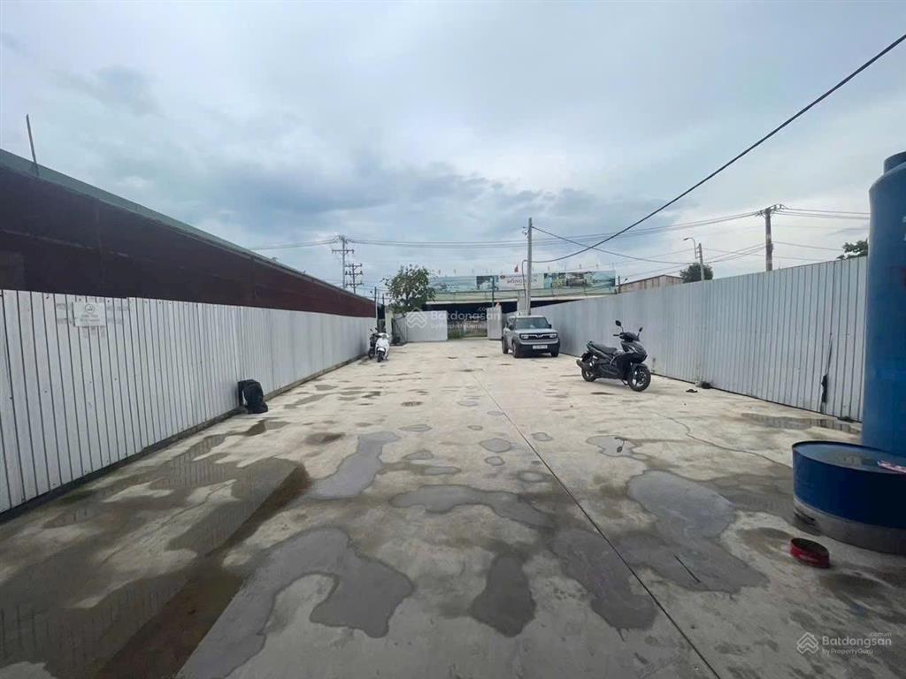 Cho thuê kho xưởng 1400 m2 (60 triệu / tháng) xuân thới thượng  hóc môn  hcm