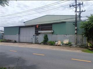 Kho xưởng 1600 m2 ( 60 triệu / tháng ) đường thanh liên  xuân thới sơn  hcm