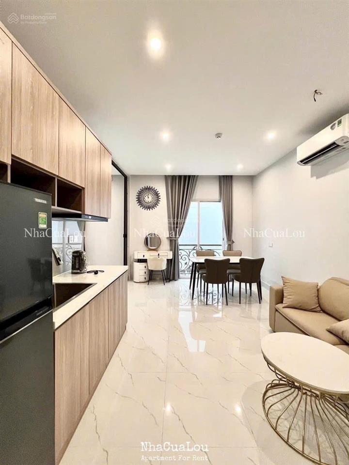Thuê ngay căn hộ 1pn full nt ban công ngay chợ bà chiểu đường lê văn duyệt bình thạnh dễ dàng đi q1