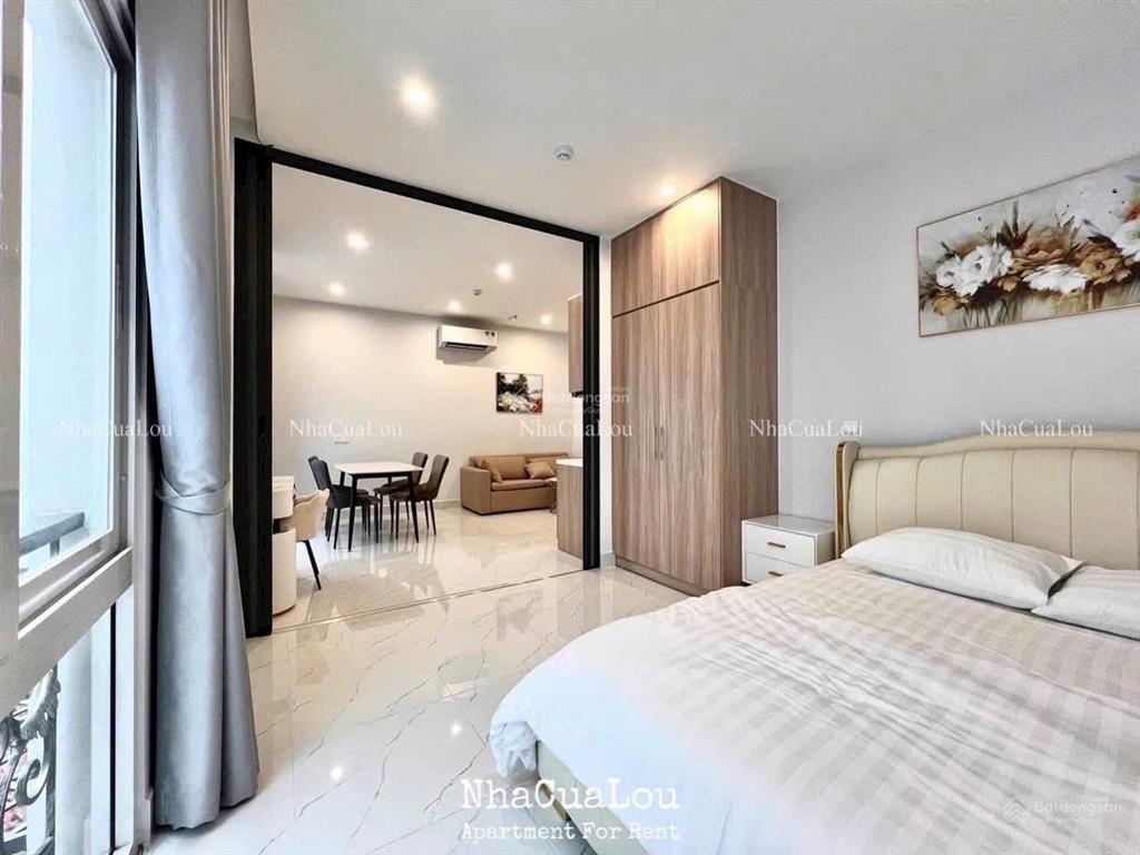 Thuê ngay căn hộ 1pn full nt ban công ngay chợ bà chiểu đường lê văn duyệt bình thạnh dễ dàng đi q1