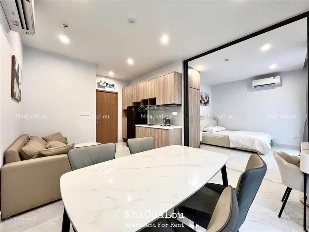 Thuê ngay căn hộ 1pn full nt ban công ngay chợ bà chiểu đường lê văn duyệt bình thạnh dễ dàng đi q1