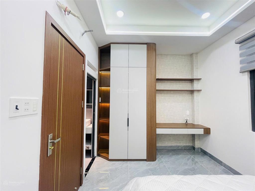 Nhà mới xây khu đồng bộ tx24, đường thông kinh doanh buôn bán nhỏ