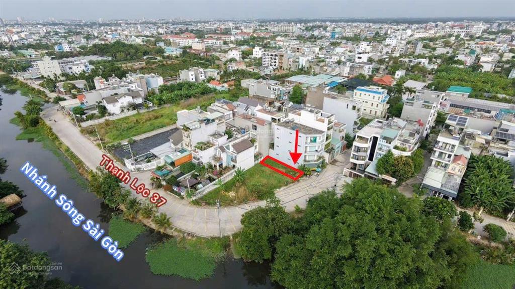 Hiếm!mặt tiền thạnh lộc 25, thông ra sông sài gòn.