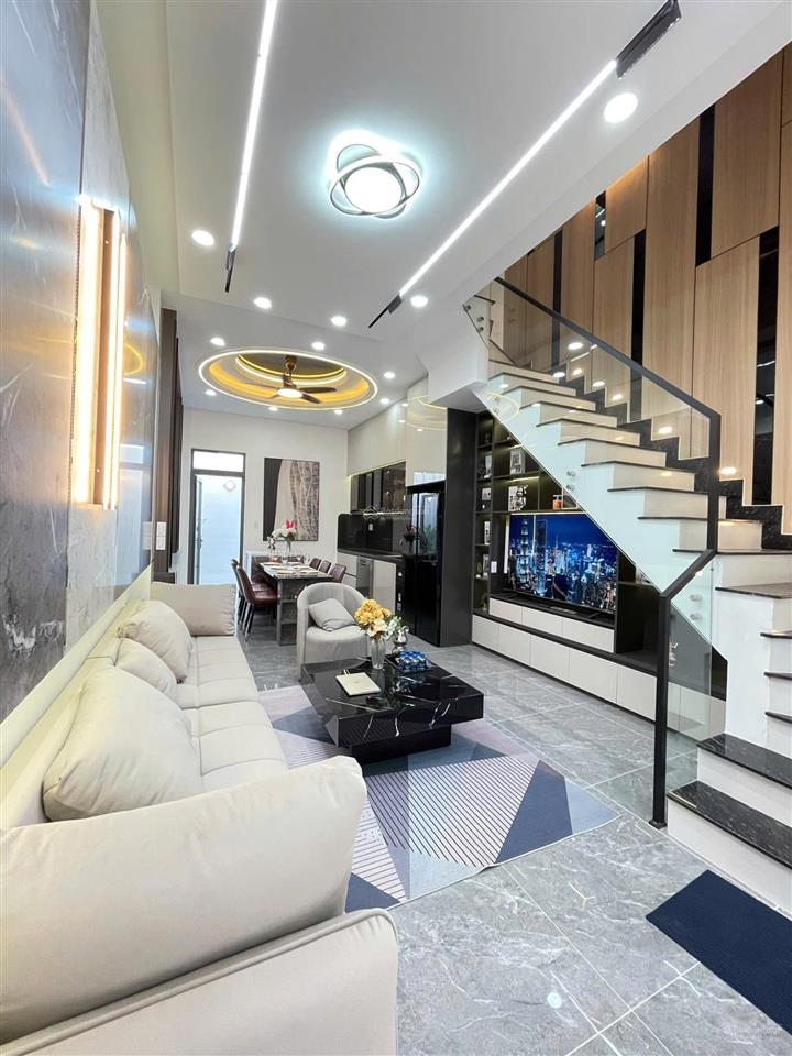 Hiếm! nhà xây mới 100% giáp cầu bình phước  chợ đầu mối thủ đức  chợ võ thị thừa