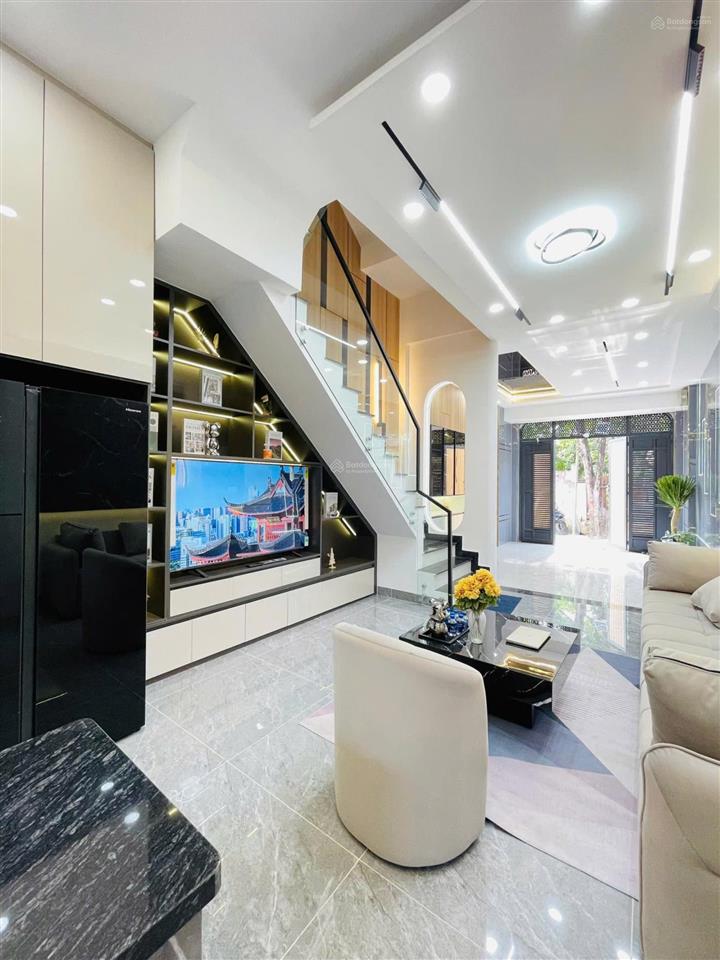 Hiếm! nhà xây mới 100% giáp cầu bình phước  chợ đầu mối thủ đức  chợ võ thị thừa