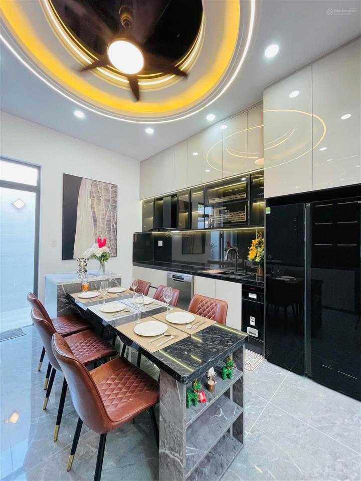 Hiếm! nhà xây mới 100% giáp cầu bình phước  chợ đầu mối thủ đức  chợ võ thị thừa