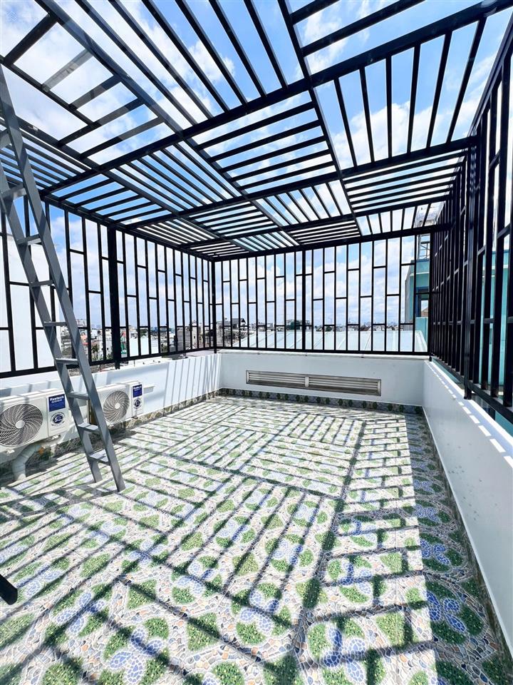 $nhà mới shr 4x17, gần chợ cầu đồng  sông sg, 5 tầng (đường oto tới nhà).