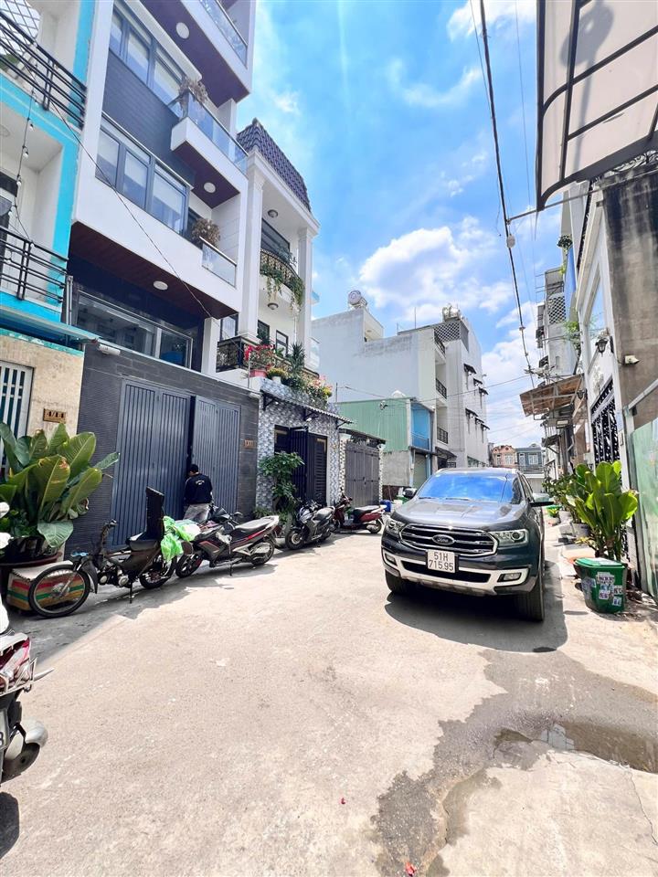 $nhà mới shr 4x17, gần chợ cầu đồng  sông sg, 5 tầng (đường oto tới nhà).