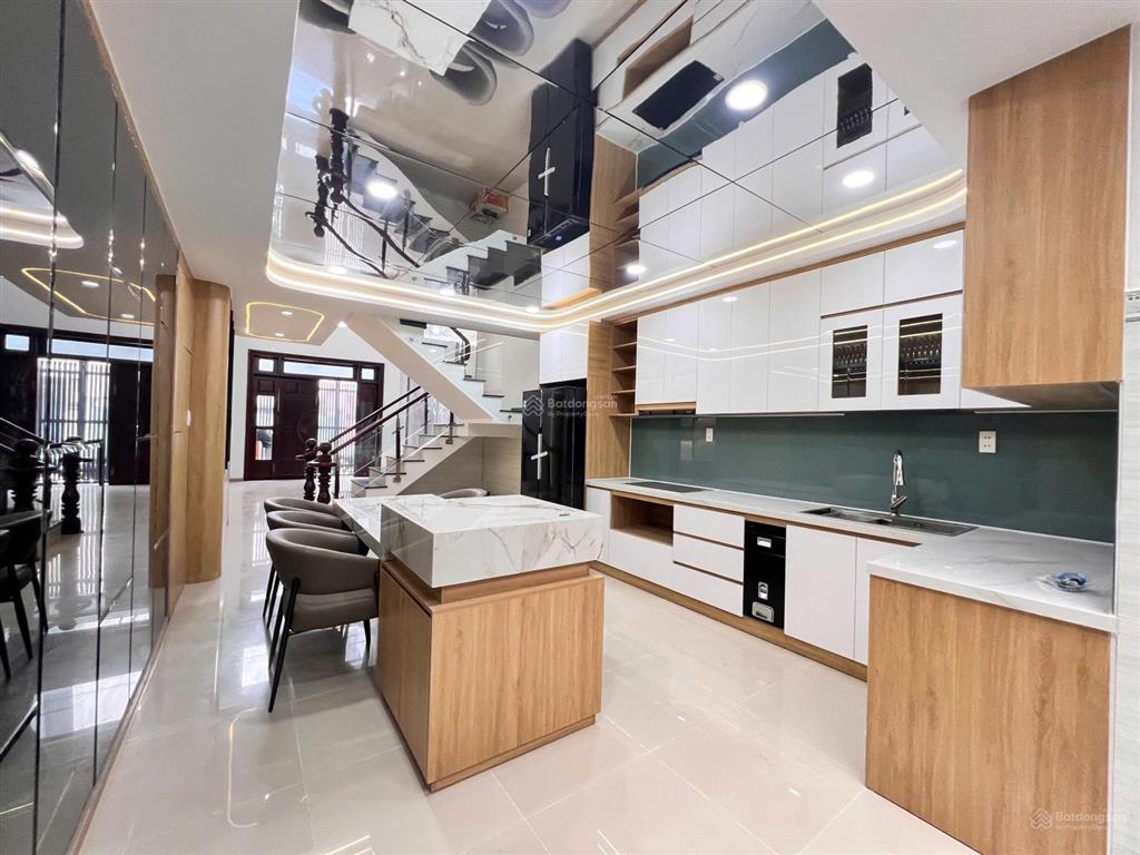 $nhà mới shr 4x17, gần chợ cầu đồng  sông sg, 5 tầng (đường oto tới nhà).