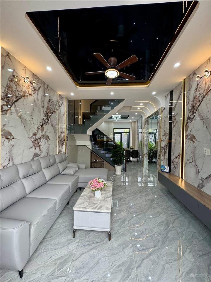 Hiếm! nhà xây mới mặt tiền sông vàm thuật  ngay hà huy giáp  thông ra sông sg. (4x25m)