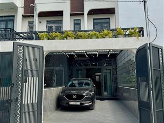 Hiếm! nhà xây mới mặt tiền sông vàm thuật  ngay hà huy giáp  thông ra sông sg. (4x25m)