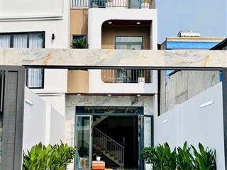Hiếm$nhà xây mới, sẹc ngắn hà huy giáp (tx40), 4.3 x 24m. sổ riêng mới hoàn công.