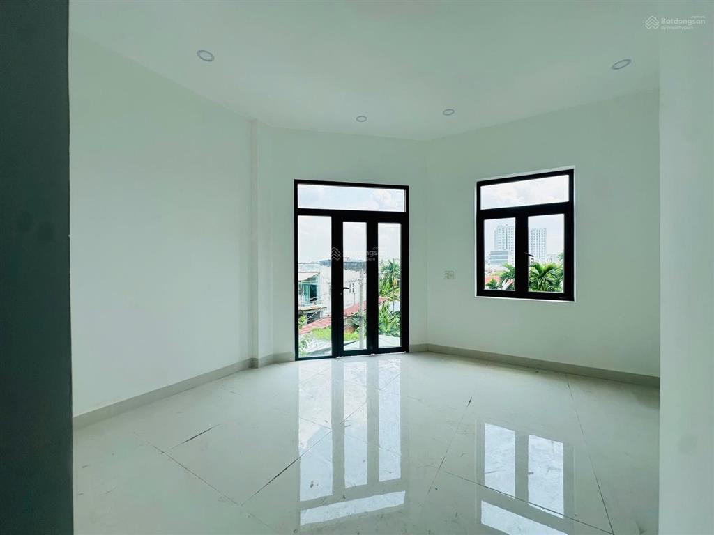 Hiếm! nhà góc 2 mặt tiền khu sơn ca 8  xd lửng, 3 lầu, 8 phòng ngủ. (dt 5x12m) full thổ cư