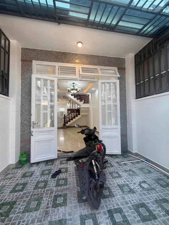 Nhà đường oto 4 x 16., hẻm 43/ gần chợ vườn lài, quận 12.
