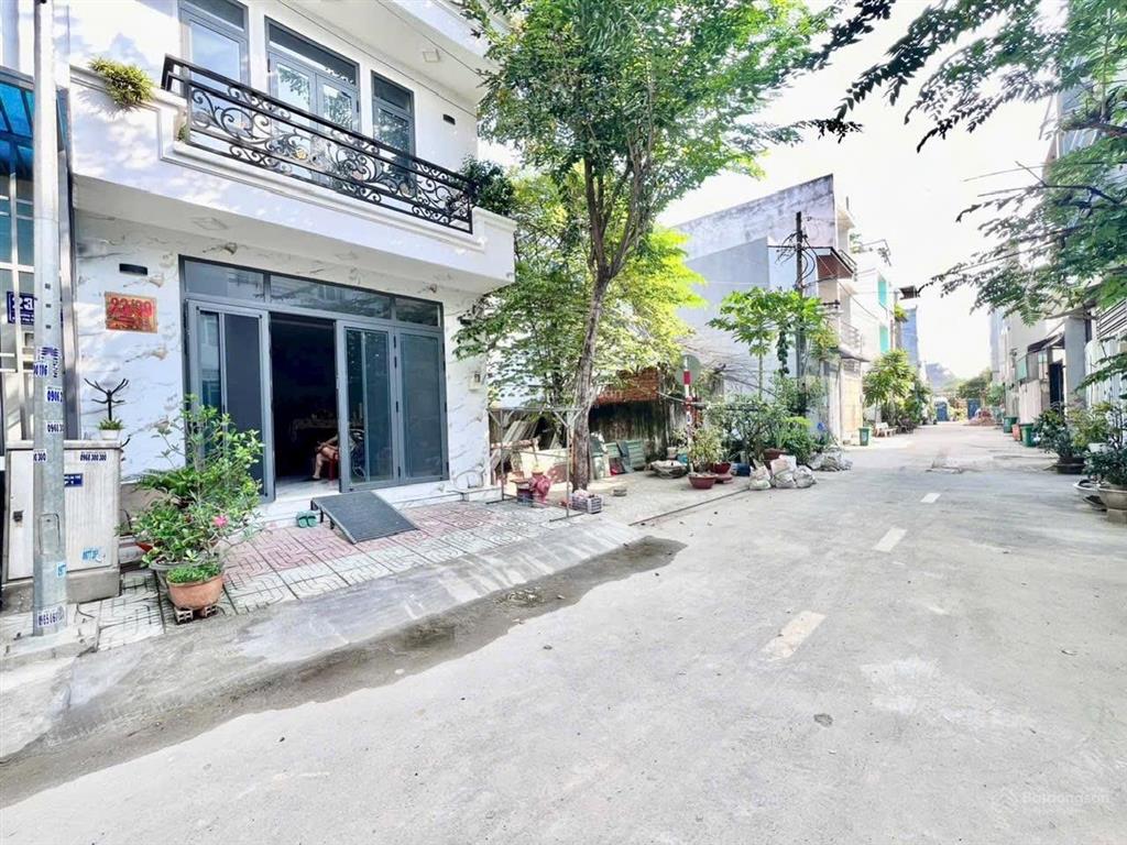 Bán đất siêu hot tại an phú đông 26, quận 12, giá 3,35 tỷ, 72,9m2 full thổ cư, sổ riêng sẵn
