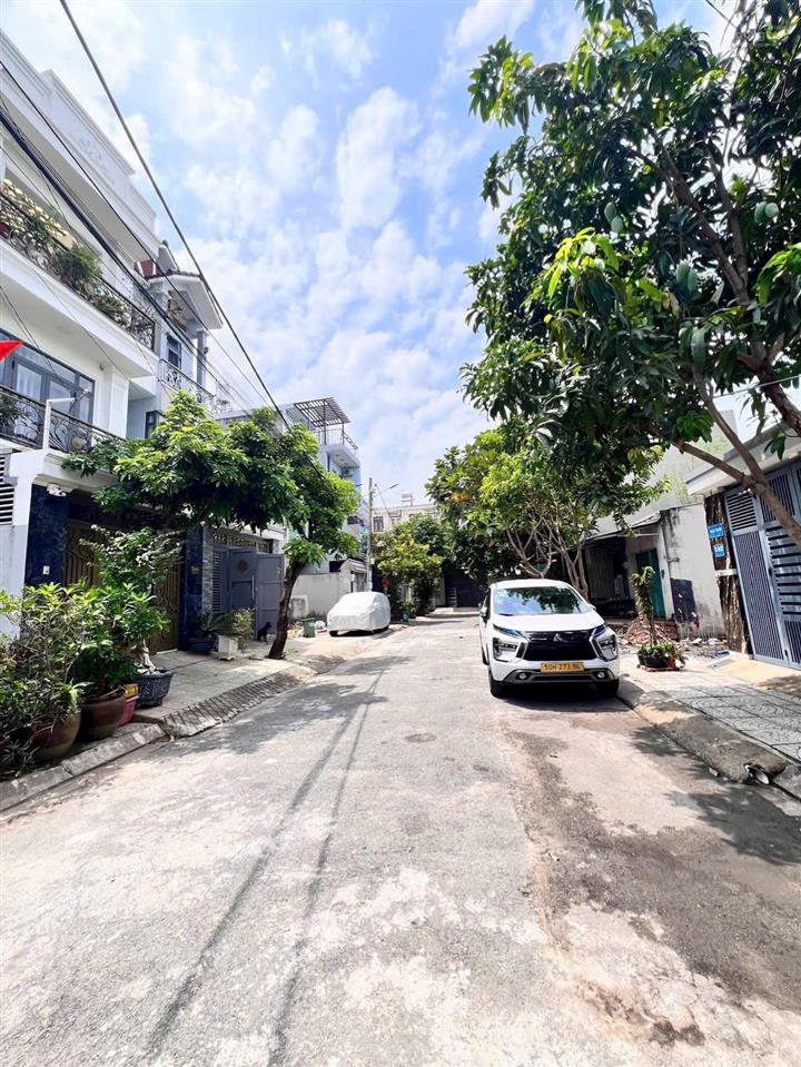 Hiếm dãy trọ 5 phòng, dt 4 x 19m (76m2 full thổ cư, sổ riêng  đường 10m