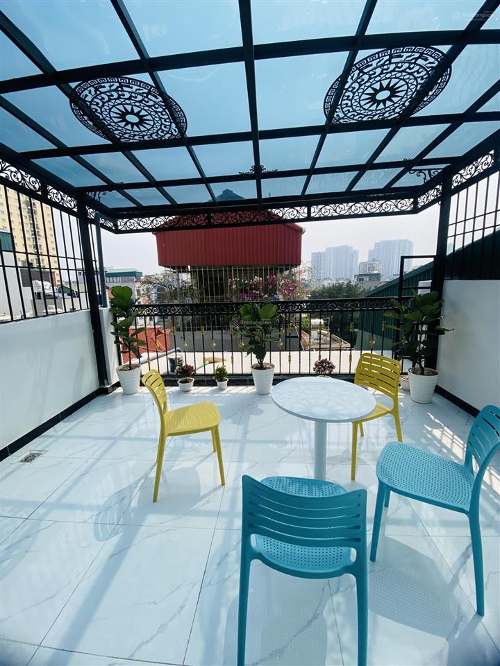 Chủ thở oxy! toà ccmn nguyễn ngọc vũ, 101m2*7t*17pkk, dt 1tỷ/năm, lô góc, 50m ra phố, pccc đạt