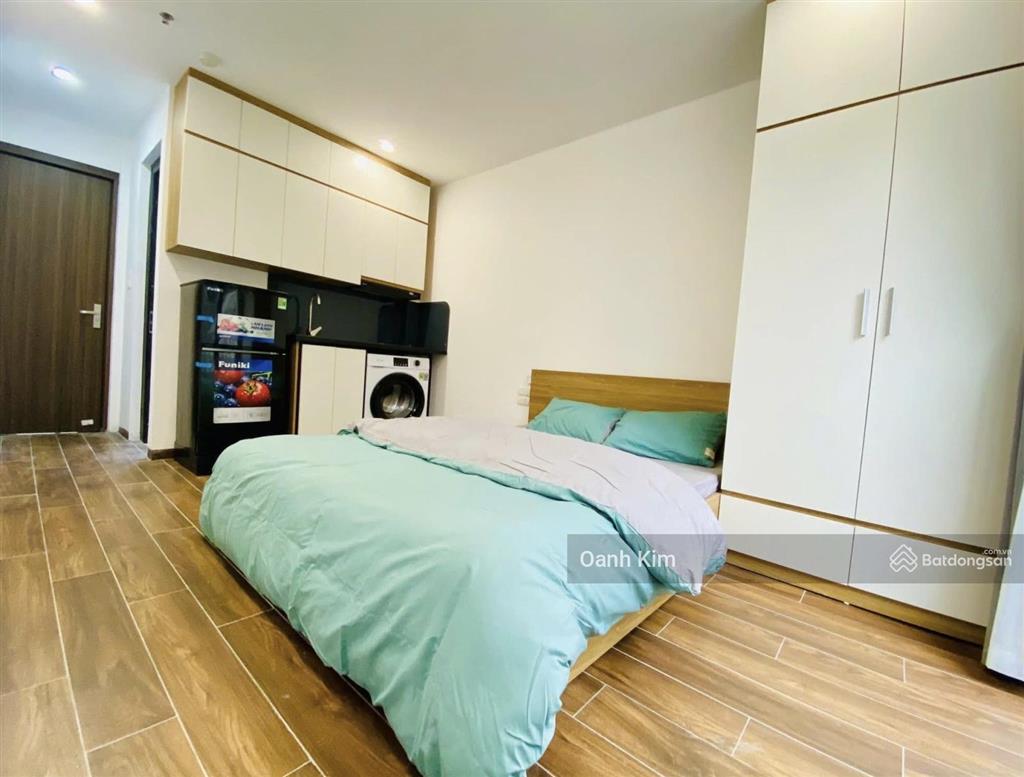 Gấp! toà ccmn ngay ngã tư sở, 65m2*6t*13pkk, dt ~1tỷ/năm, vài bước ra phố, thang máy, pccc chuẩn