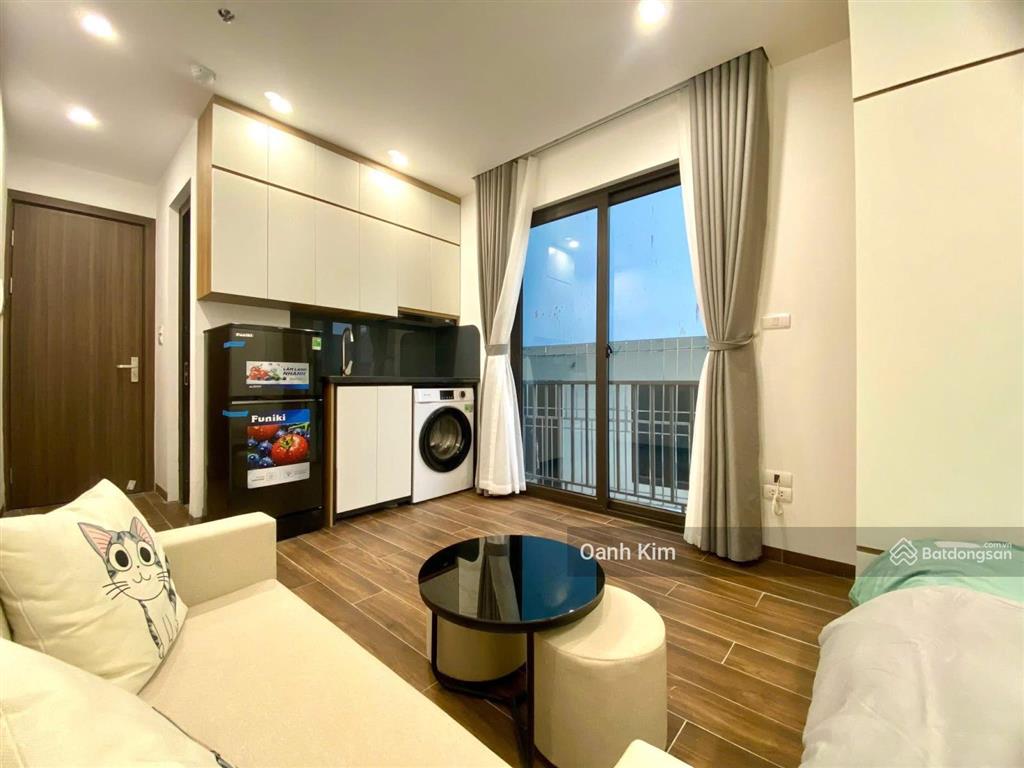 Gấp! toà ccmn ngay ngã tư sở, 65m2*6t*13pkk, dt ~1tỷ/năm, vài bước ra phố, thang máy, pccc chuẩn