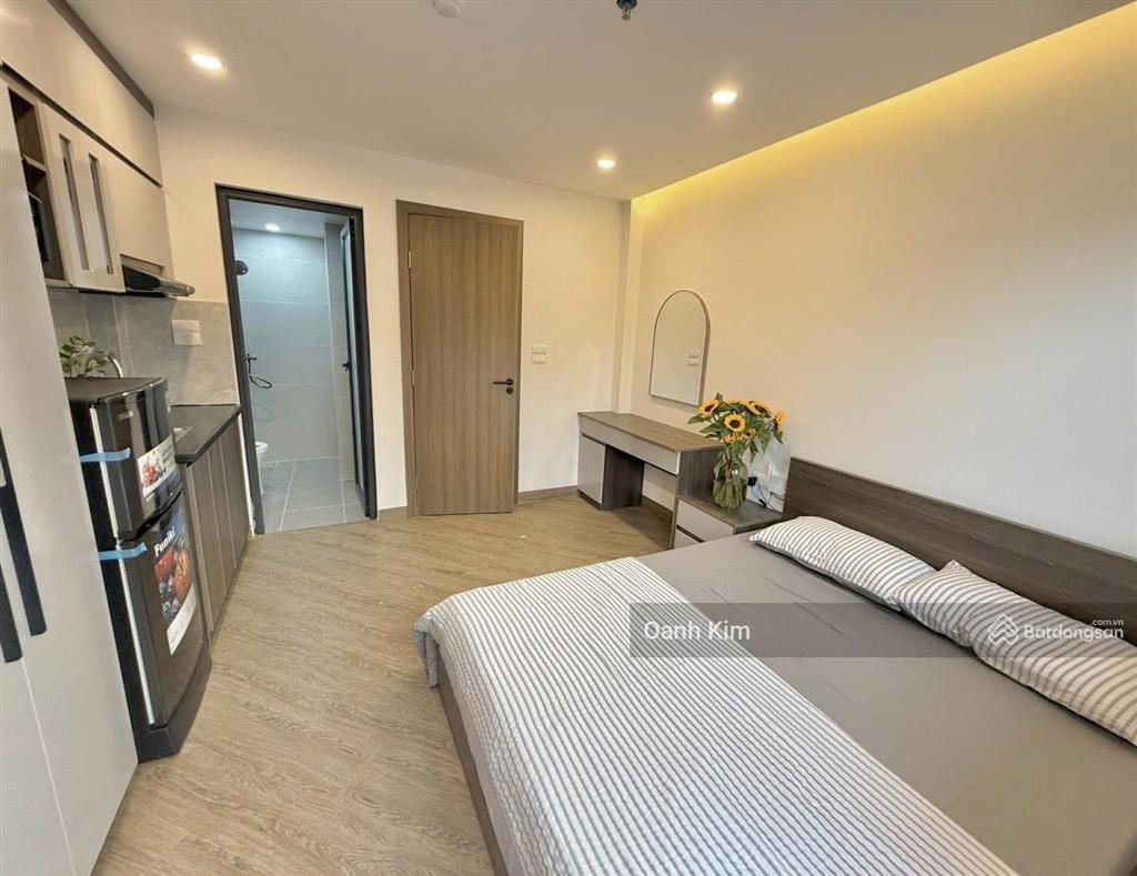 Nợ bank bán gấp! tòa ccmn cầu giấy, 72m2*6t*15pkk, dt 75triệu/tháng, 100m ra phố, thang máy, pccc