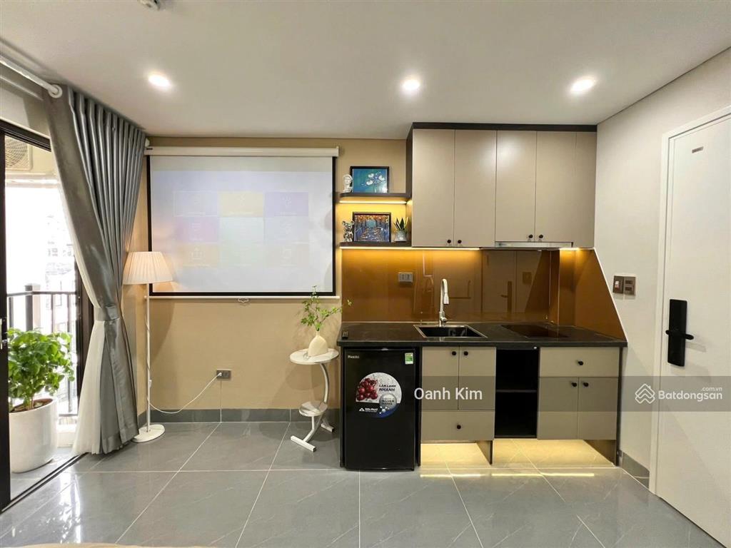 Chủ mót bán!toà ccmn trần thái tông, 72m2*7t*15pkk, dt 80triệu/tháng, lô góc 3 thoáng, ngõ 3m, pccc