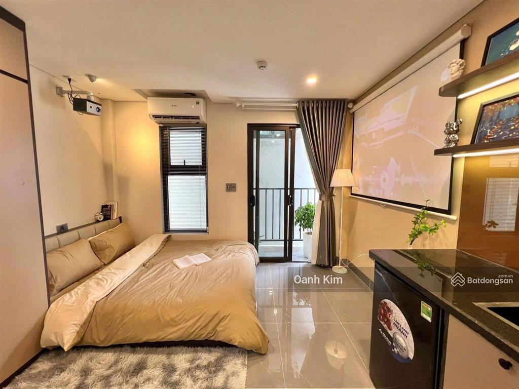 Chủ mót bán!toà ccmn trần thái tông, 72m2*7t*15pkk, dt 80triệu/tháng, lô góc 3 thoáng, ngõ 3m, pccc