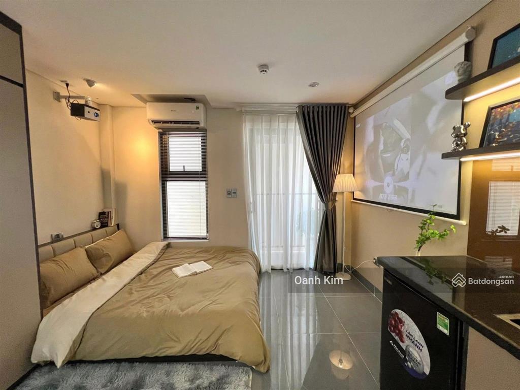 Chủ mót bán!toà ccmn trần thái tông, 72m2*7t*15pkk, dt 80triệu/tháng, lô góc 3 thoáng, ngõ 3m, pccc