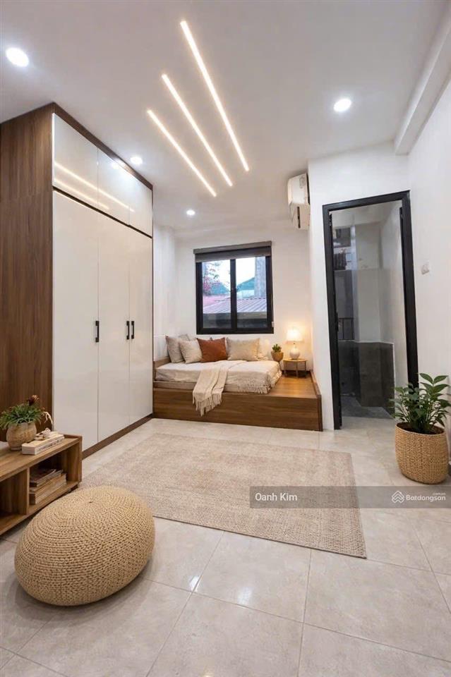 Bán gấp! tòa ccmn duy tân, cầu giấy, 73m2*6t*15pkk, dt 1tỷ/năm, 100m ra phố, kd sầm uất, pccc chuẩn
