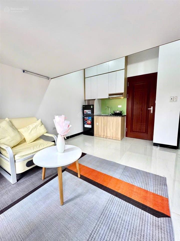 Cực hiếm! đối diện royal city, doanh thu 900tr/năm, toà ccmn 60m2*7t*13pkk, thang máy, pccc chuẩn