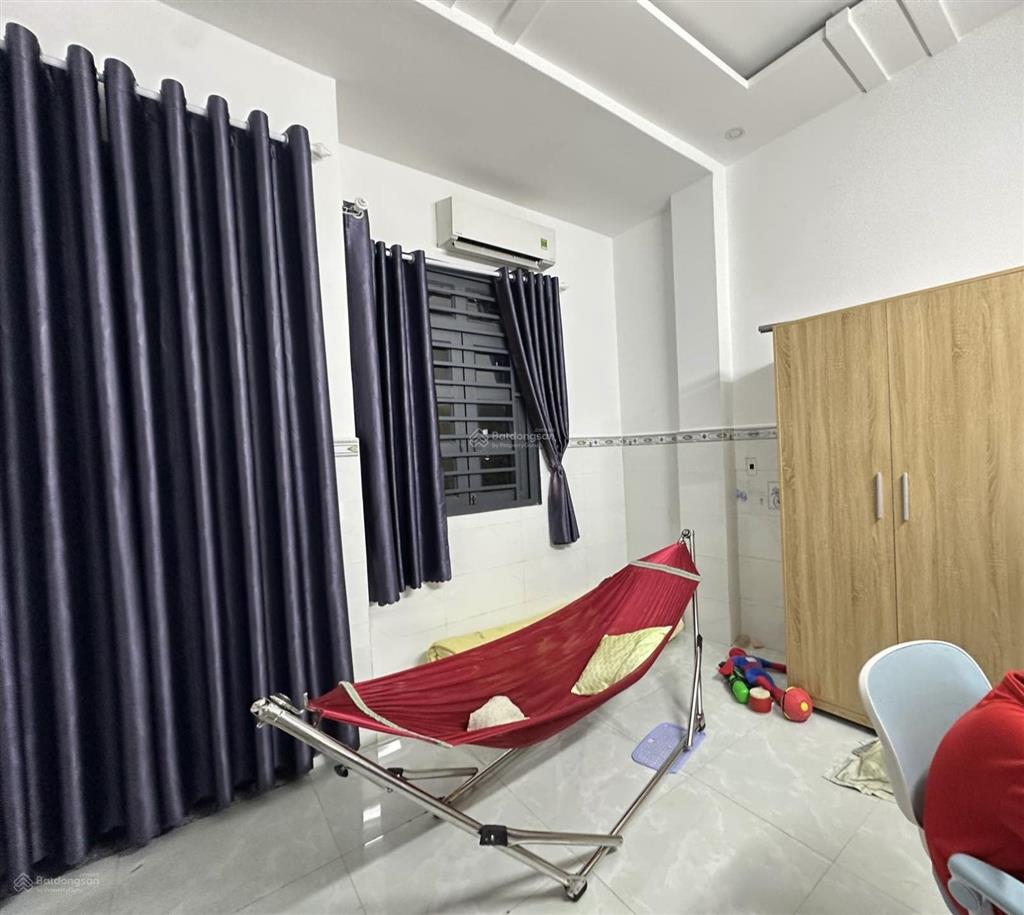 Bán nhà 3 lầu btct hxh trương thị hoa, p. trung mỹ tây, q.12 hơn 4 tỷ
