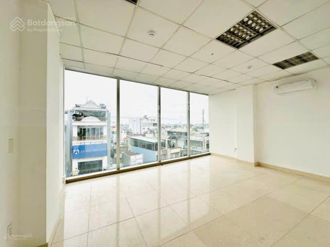 Tòa nhà đường đặng văn ngữ, diện tích 6x22m, hầm trệt 4 lầu cho thuê