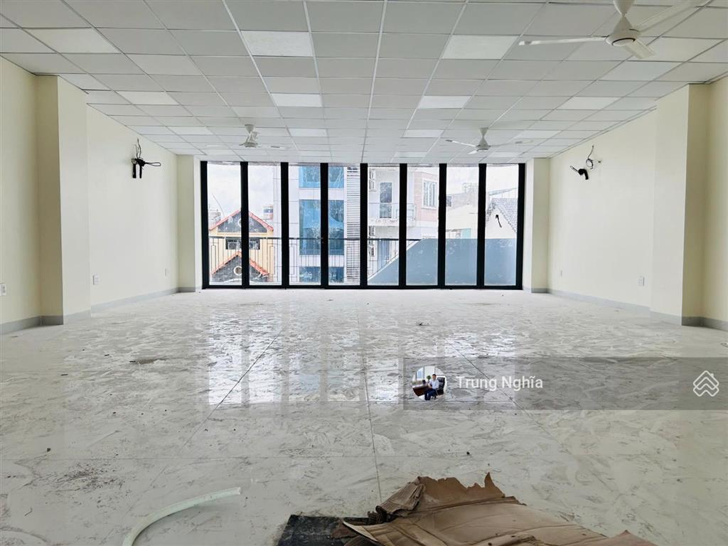 Tòa nhà đường bàu cát, diện tích 8x20m, hầm, 4 tầng cho thuê