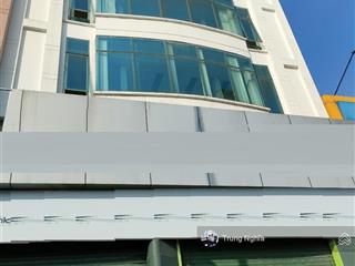 Tòa nhà mặt tiền đường nguyễn trãi diện tích 10x25m hầm 5 tầng cho thuê