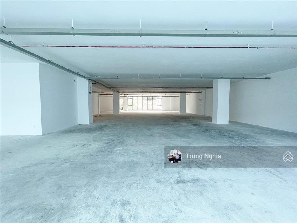 Tòa nhà văn phòng mặt tiền khu thảo điền diện tích 14x40m trệt 5 lầu cho thuê