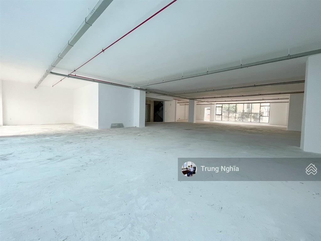 Tòa nhà văn phòng mặt tiền khu thảo điền diện tích 14x40m trệt 5 lầu cho thuê