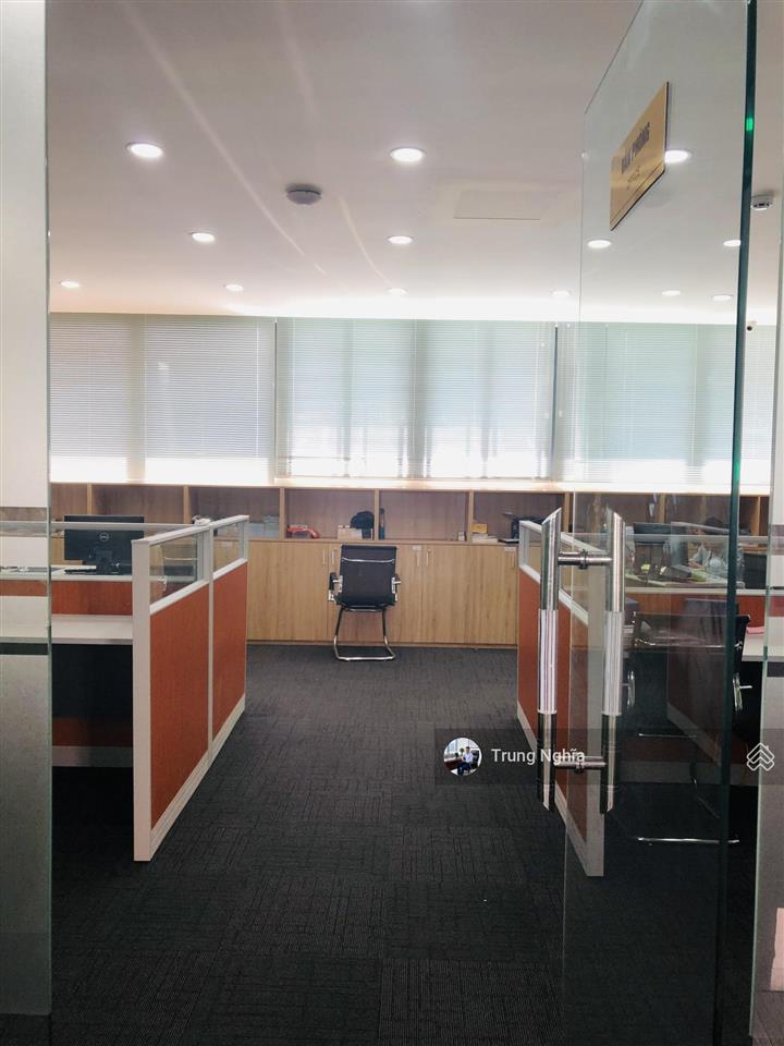 Nhà đường cao thắng diện tích 8x20m trệt 3 lầu cho thuê