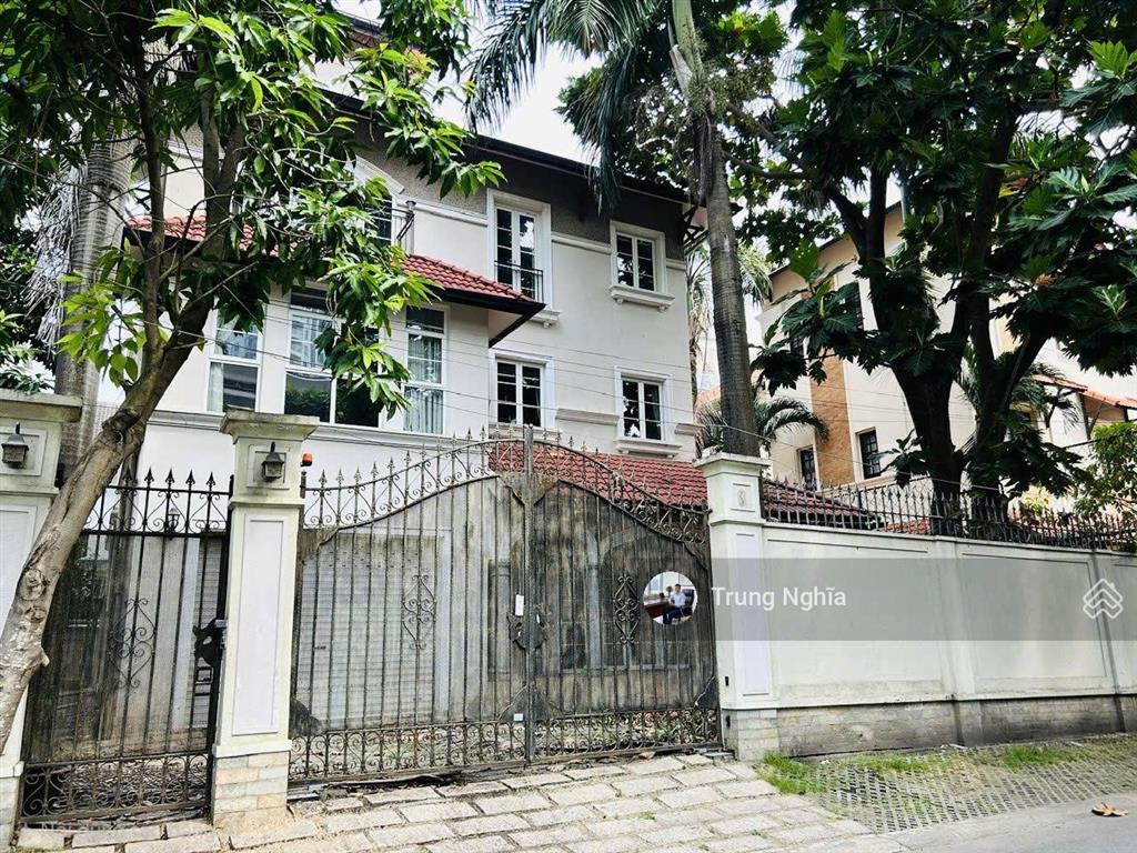 Nhà đường hoàng văn thụ, diện tích 15x30m, trệt 2 lầu cho thuê