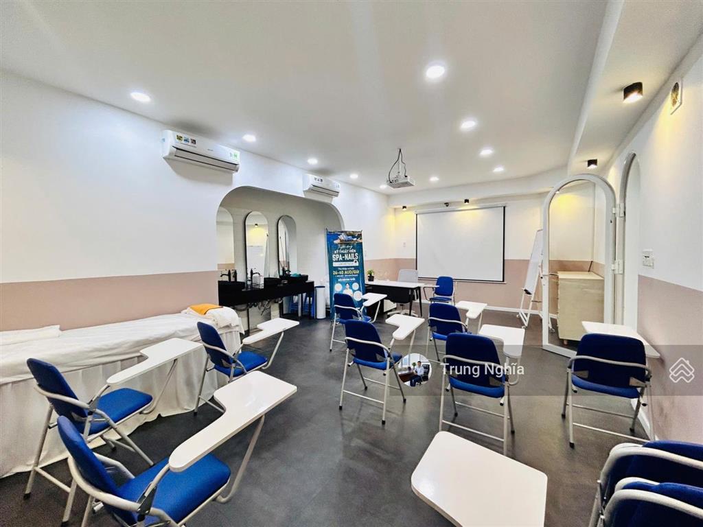 Nhà đường hoàng văn thụ, diện tích 15x30m, trệt 2 lầu cho thuê