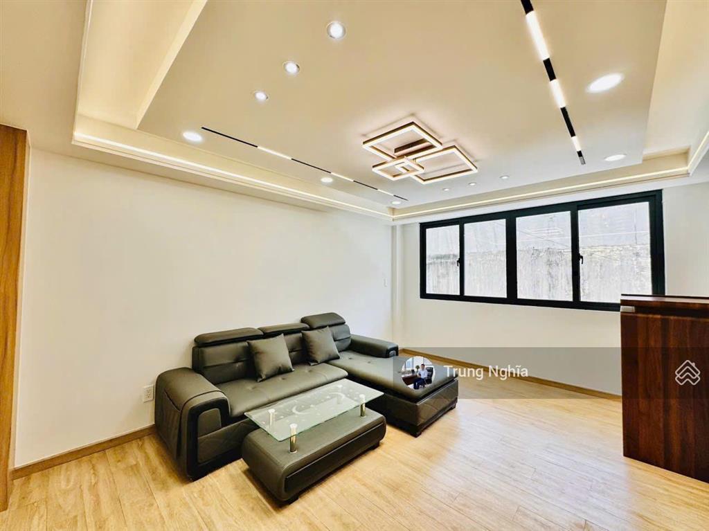 Nhà đường đặng dung diện tích 4,5x17m trệt 3 lầu cho thuê