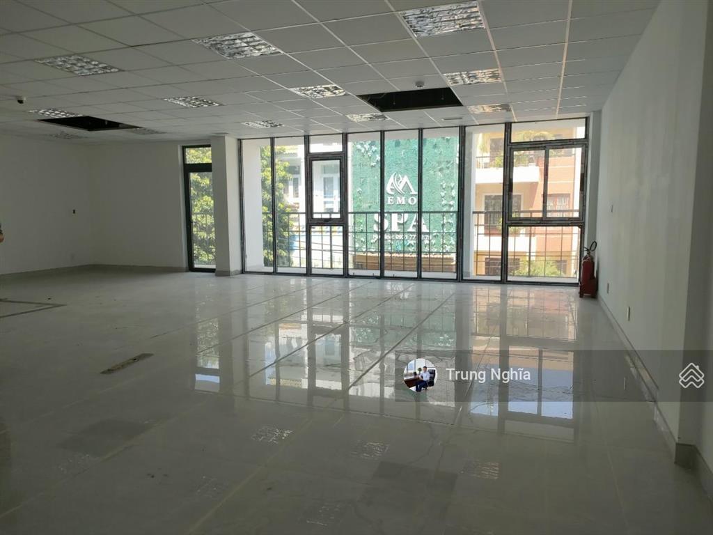 Tòa nhà mặt tiền khu trần não diện tích 9x22m hầm 5 tầng cho thuê