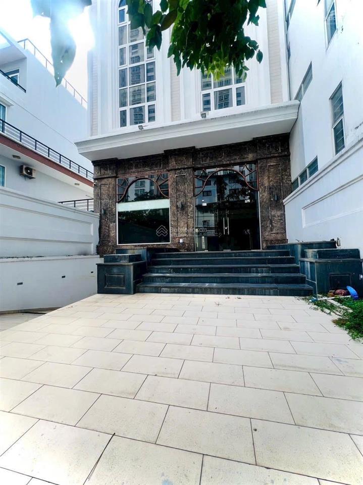 Tòa nhà đường trường sơn, diện tích 8x25m, hầm 5 tầng cho thuê