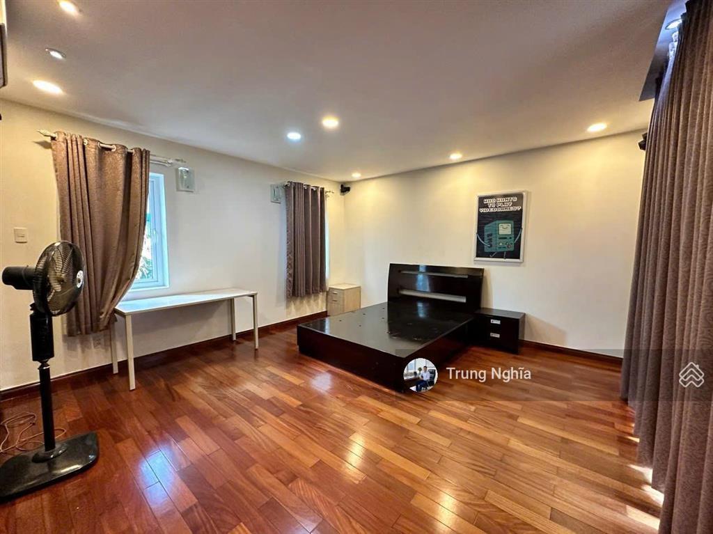 Nhà đường hoàng diệu diện tích 8x20m trệt 2 lầu cho thuê