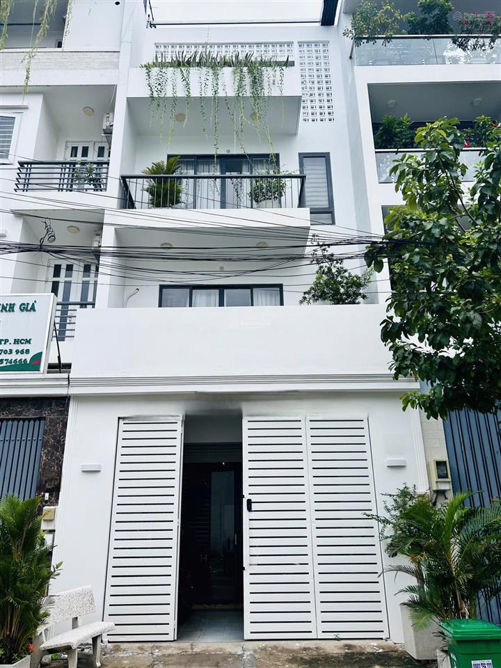Nhà đường hồng hà, diện tích 5x20m, trệt 2 lầu sân thượng cho thuê