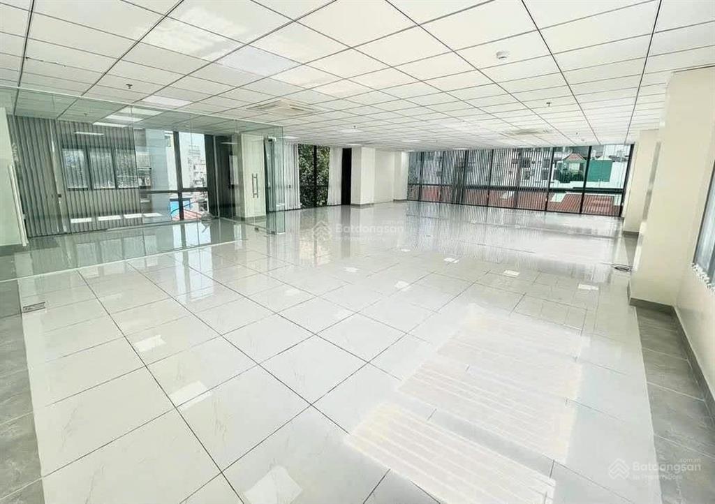 Tòa nhà đường số khu đô thị an phú an khánh 12x20m, hầm trệt 4 lầu cho thuê